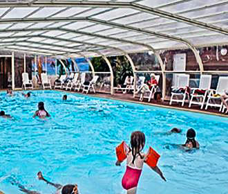 Camping Utah Beach swimming pool