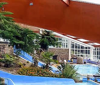 Chateau de Lez-Eaux swimming complex