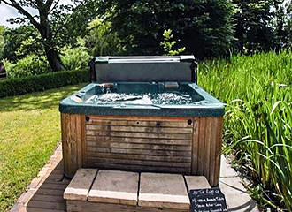 Chateau de Monfreville Hot Tub