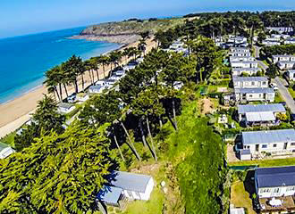 Camping des Chevrets coastline