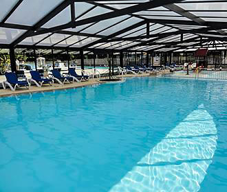 Camping du Haras indoor pool