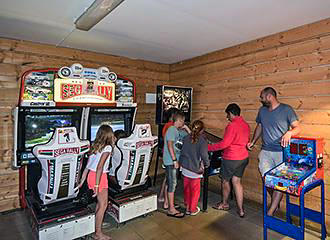 Camping La Touesse games room