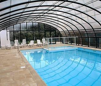 Camping Merlin l'Enchanteur indoor pool