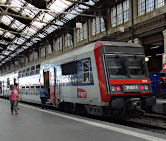 Gare de Lyon SNCF train at platfrom