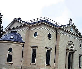 Grand Amphitheatre du Museum facades