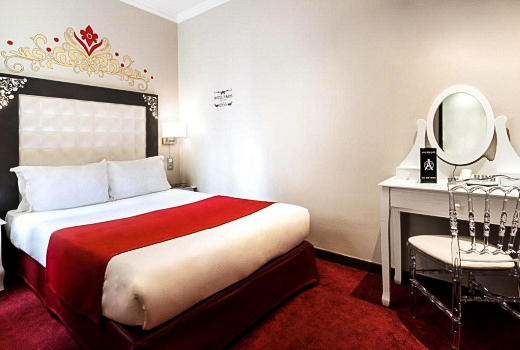 Grand Hotel Amelot double room