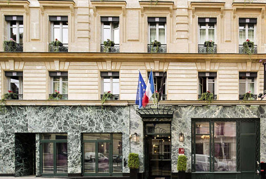 Grand Hotel Saint Michel facade