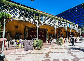 Restored pavillon in Bercy area