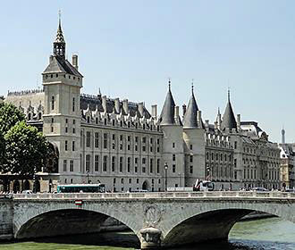 La Conciergerie north east corner