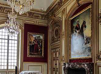 Les Invalides paintings