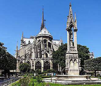 Paris Notre Dame Cathedral