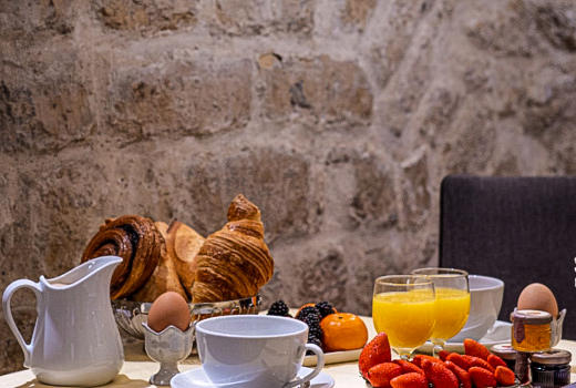 Hotel Delavigne breakfast