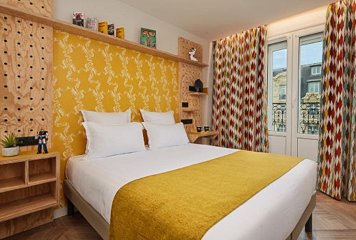 Hotel Locomo double bedroom