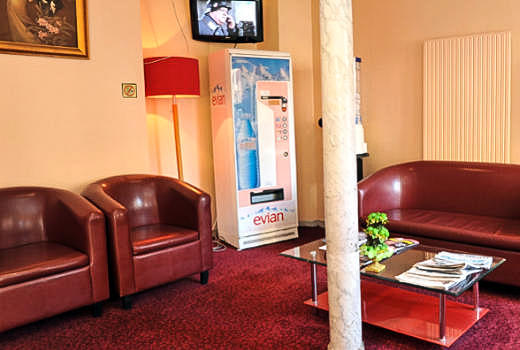 Hotel Altona lounge area