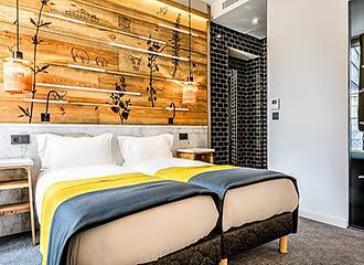 Hotel Au Boeuf Couronne twin bedroom