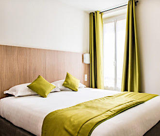 Hotel Bel Oranger Paris double room
