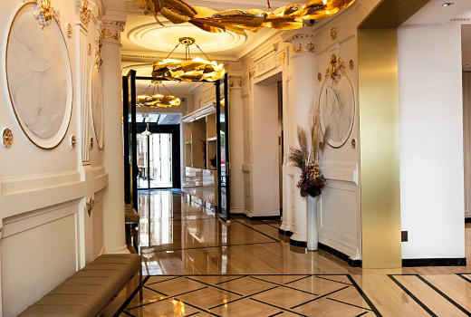 Hotel Bowmann Paris lobby