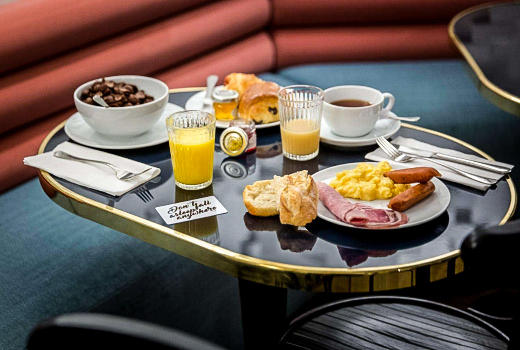 Hotel Bridget continental breakfast