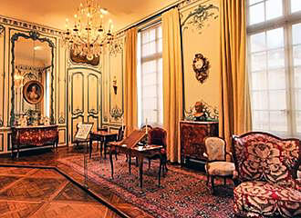 Hotel Carnavalet lounge