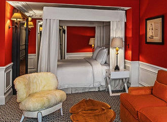 Hotel de Berri Junior Suite King Bed