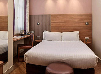Hotel de Sevigne double room