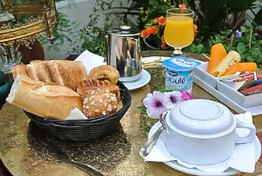 Hotel Denfert-Montparnasse breakfast