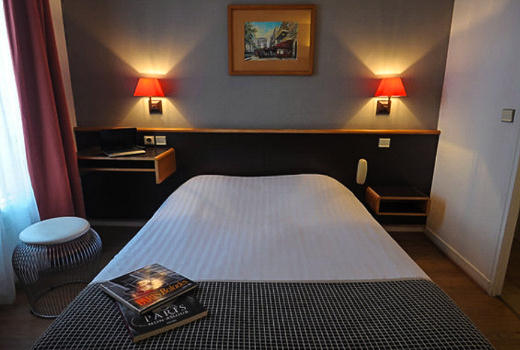 Hotel Denfert-Montparnasse double room