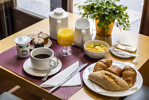 Hotel des 3 Colleges breakfast