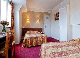 Hotel du Square d'Anvers triple room 2 beds