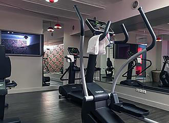 Hotel Eiffel Seine gym