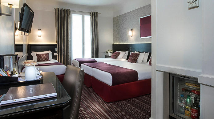 Hotel Elysees Union quadruple room