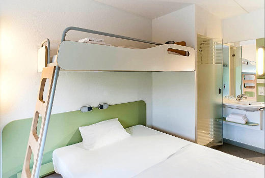 Hotel ibis budget Paris La Villette bunk bed