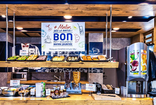 Hotel ibis budget Paris La Villette breakfast service