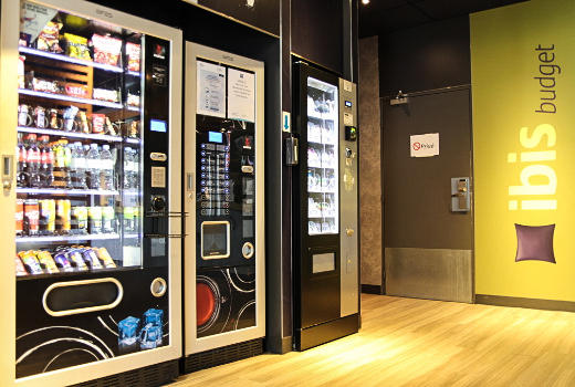 Hotel ibis budget Paris La Villette vending machines