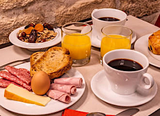Hotel Istria buffet breakfast