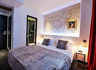 Hotel Le Clos Notre Dame Bedroom One