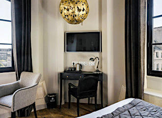 Hotel Le Presbytere deluxe double room facilities