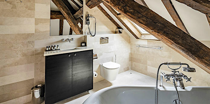 Hotel Le Presbytere junior suite prestige top floor bathroom