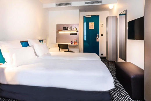 Hotel Libertel Canal Saint-Martin twin room