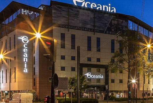 Hotel Oceania Paris Porte de Versailles facade