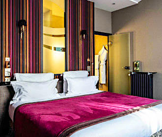 Hotel Regents Garden superior double bedroom