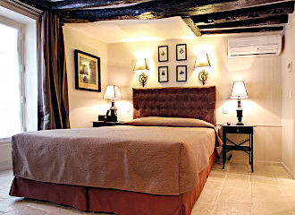 Hotel Saint-Louis Marais chambre triple standard room
