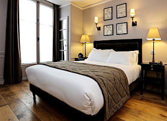 Hotel Saint-Louis Pigalle standard double room