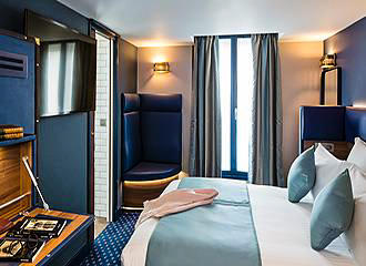 Hotel Whistler bedroom