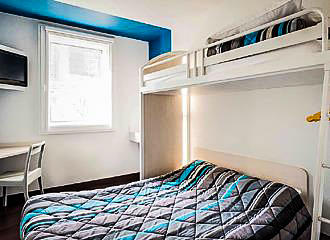 HotelF1 Paris Saint-Ouen Bedroom