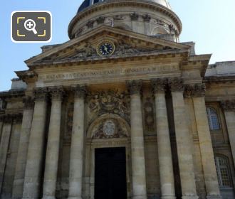 Institut de France central dome roof