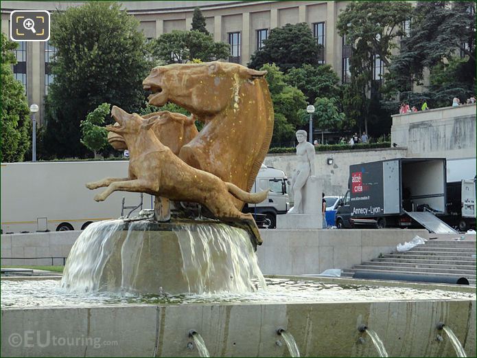 Warsaw cascading water feature, Jardins du Trocadero