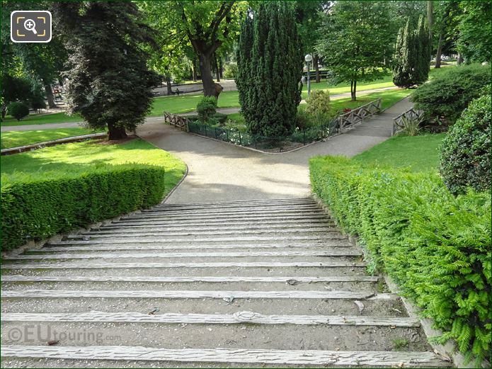 Pathway steps within Jardins du Trocadero looking South
