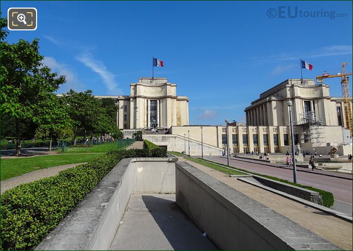 Pathway Avenue Albert 1er de Monaco, Jardins du Trocadero, Paris