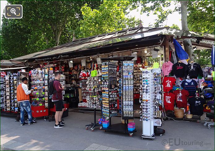 Jardins du Trocadero gift shop souvenirs for sale